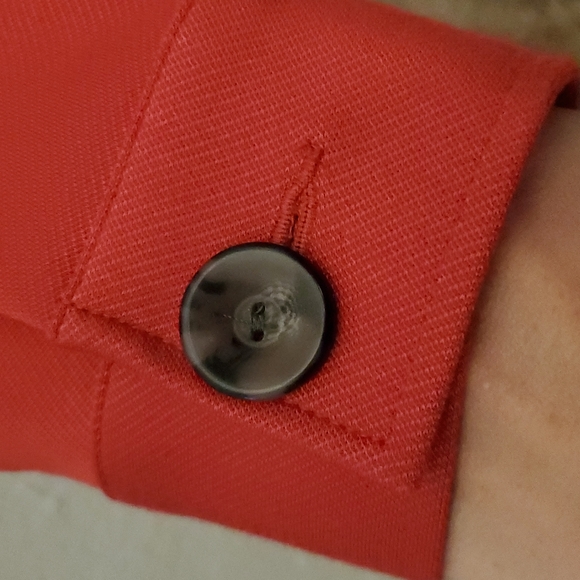 CAbi Red Button Front Blazer Jacket Style NWOT - Picture 5 of 6